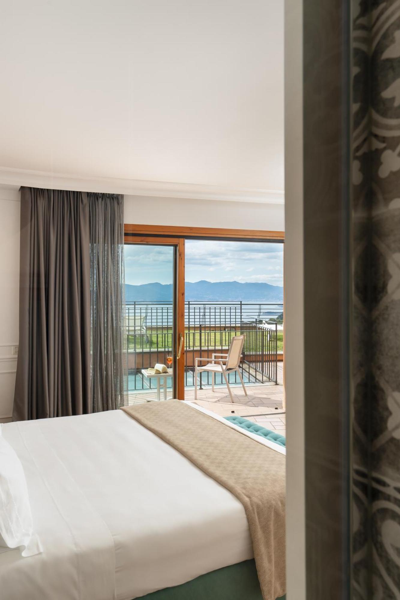 Hotel Golfo Dei Poeti Relais & Ameglia